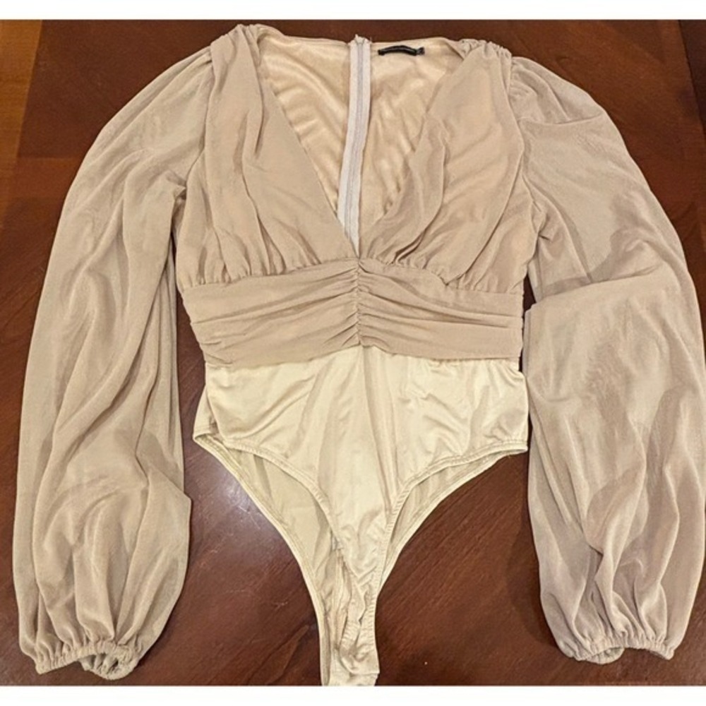 Pretty Little Thing Womens Long Sleeve Nude Mesh Ruched Waistband Bodysuit Size6